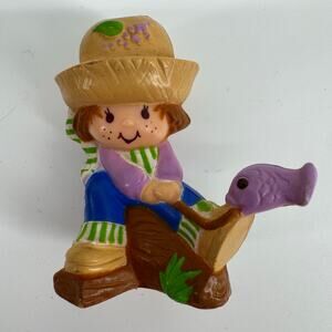 Huckleberry Pie Vintage 1982 PVC Fishing Figure Kenner Strawberry Shortcake